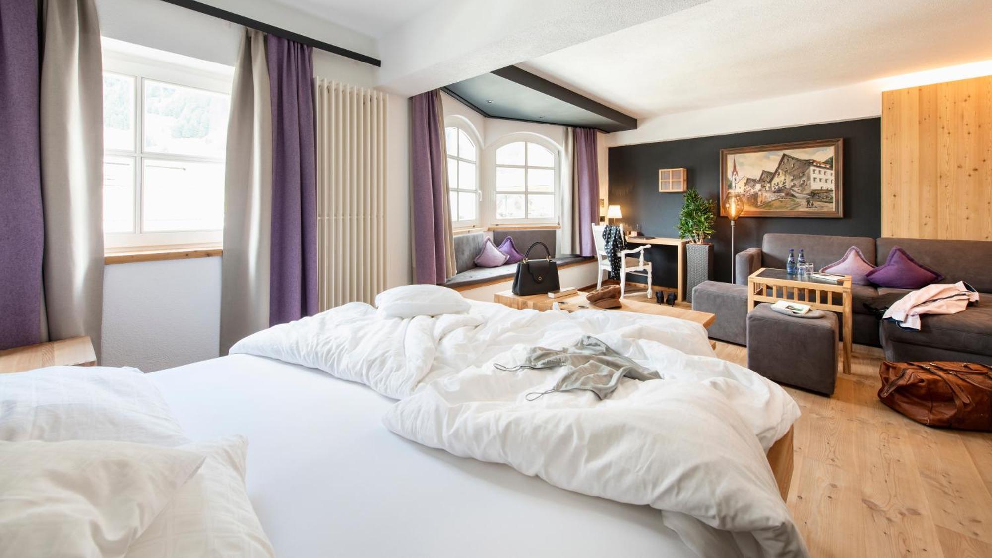 Hotel Goldener Adler - Im Sommer Silvretta Card Premium Inkludiert Ischgl Exterior foto