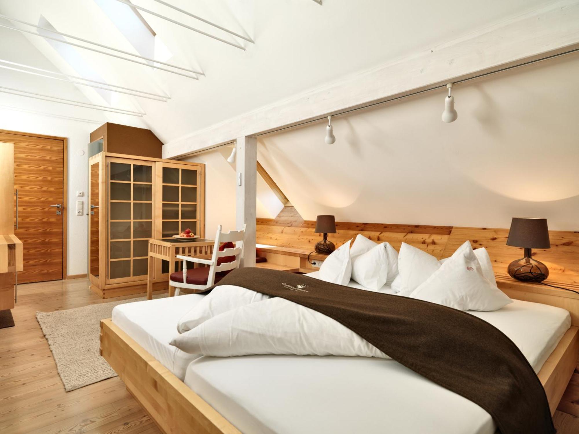 Hotel Goldener Adler - Im Sommer Silvretta Card Premium Inkludiert Ischgl Exterior foto